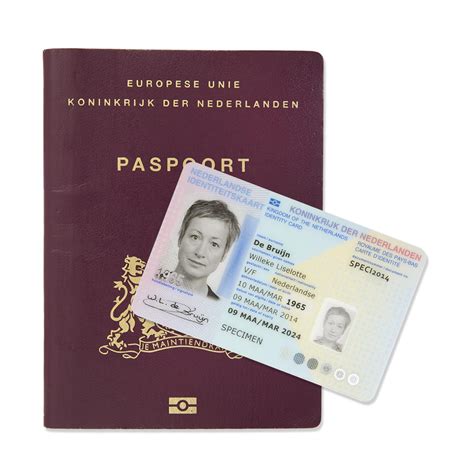 Illustratie van een paspoort met een visumsticker