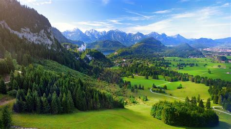 Panoramisch uitzicht op de bergen van het Beierse Woud