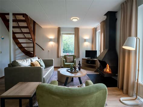 Moderne, vrijstaande bungalow op Landal Natuurdorp Suyderoogh