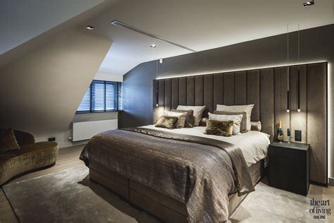 interieur van een modern ingerichte slaapkamer in een vakantiehuis
