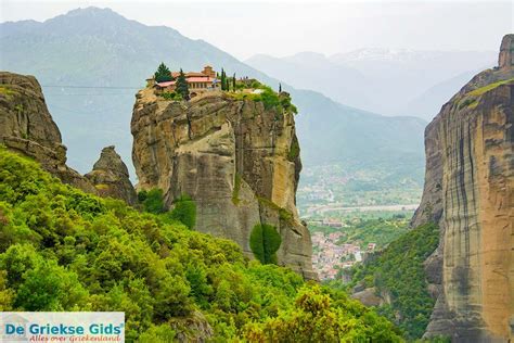 indrukwekkende foto van de rotskloosters van Meteora
