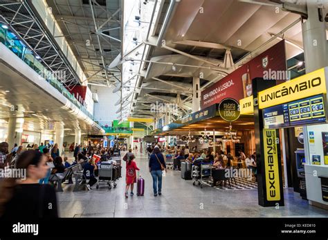 Luchthaven Lissabon Humberto Delgado (LIS) met aankomsthal