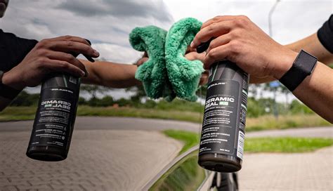 Vergelijking van de bescherming van lak met wax versus keramische coating.