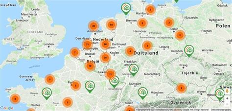 Kaart met locaties van de verschillende vakantieparken die aangepaste bungalows aanbieden.