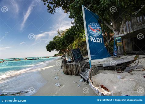 Prachtig wit zandstrand met turquoise water op Cuba