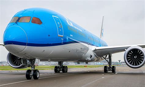 KLM Boeing 787-10 op de luchthaven