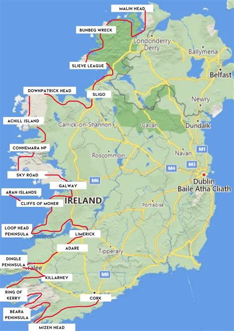 Kaart van Ierland met gemarkeerde populaire toeristische routes zoals de Ring of Kerry en de Wild Atlantic Way.