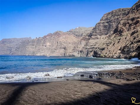 Uitzicht op de imposante rotsformaties van Los Gigantes