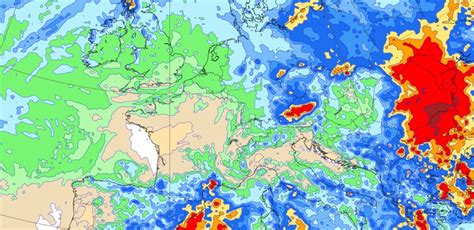 Neerslagradar van Mazarron die de huidige neerslag en de verwachte neerslag in de komende uren toont.