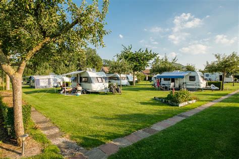 Diverse soorten campings op de Utrechtse Heuvelrug, van minicampings tot grotere parken met faciliteiten.