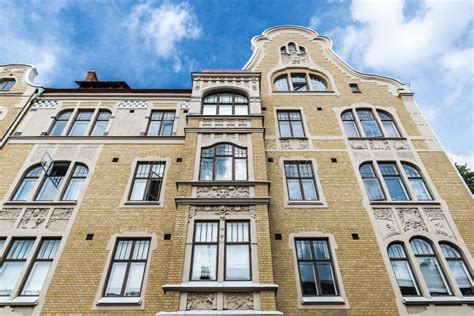 Een charmante gevel van een B&B in het historische centrum van Reims