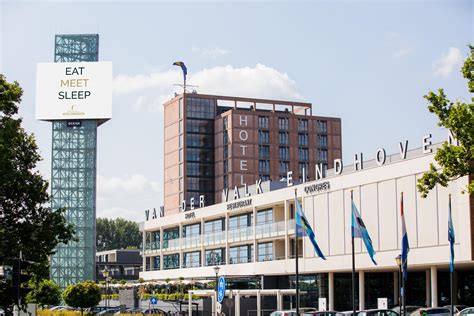 Plattegrond van Van der Valk Hotel Eindhoven met locatieaanduiding ten opzichte van Veldhoven