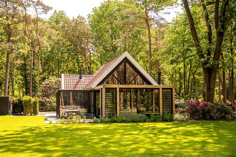 Luxe vakantiewoning met vakwerkgevel in het glooiende Moezellandschap