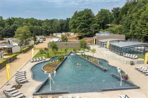 Overzicht van faciliteiten op een vakantiepark in Provincie Luxemburg