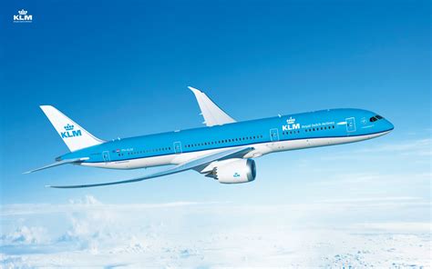 Illustratie van de nieuwe Boeing 787-10 Dreamliner van KLM met de naam 'Krokus'