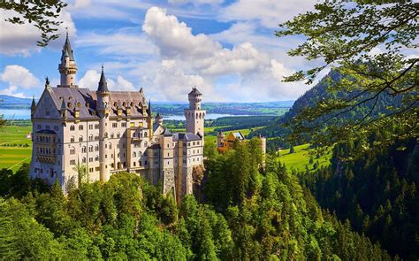 Slot Neuschwanstein, een iconisch kasteel langs de Duitse Alpenroute