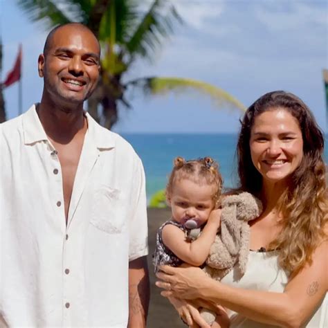 Estée en Taïf met hun dochter Jaya in de Dominicaanse Republiek