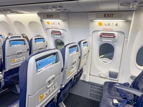 Interieur van een Delta Comfort+ cabine met extra beenruimte