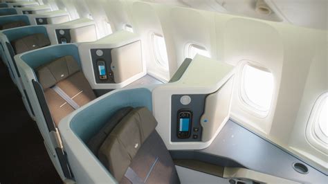 Interieur van de KLM Business Class met full-flat stoelen