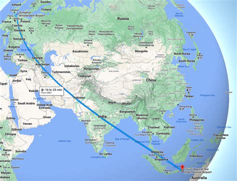 Infographic met de gemiddelde vliegtijd en duur van directe vluchten van Amsterdam naar Kilimanjaro.