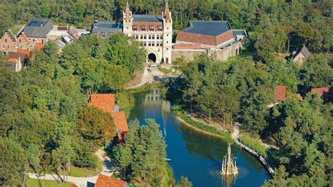 Overzicht van de diverse accommodatiemogelijkheden rondom de Efteling