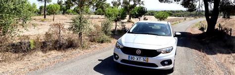 Gedetailleerde weergave van de voorwaarden voor autohuur.