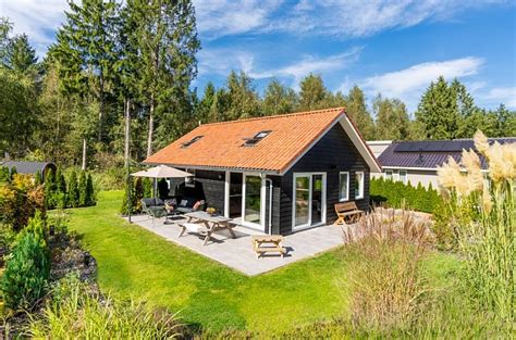 Moderne vakantiewoning in Sauerland met uitzicht op de natuur