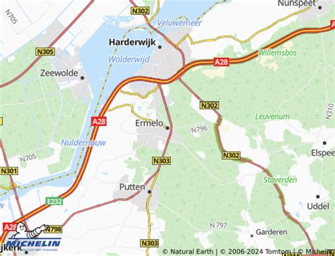 Overzichtskaart van Ermelo met belangrijke bezienswaardigheden en accommodatiegebieden