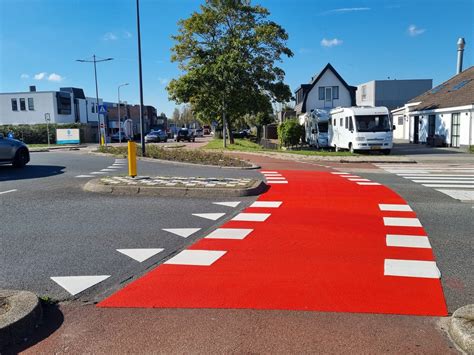 illustratie van een Ryanair ticket met een rode markering op het naamveld