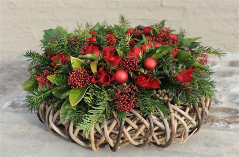 Kerststuk met bloemen