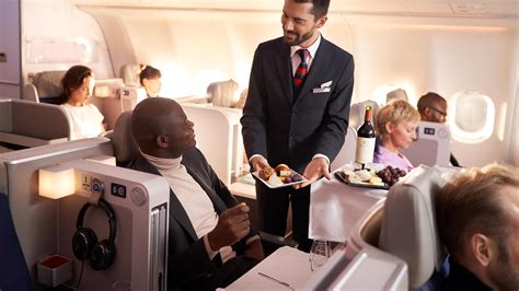 Afbeelding van een comfortabele stoel in de Business Class van Brussels Airlines.