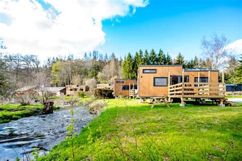 interieur van een tiny house in Landal Nature Parc Saint Hubert