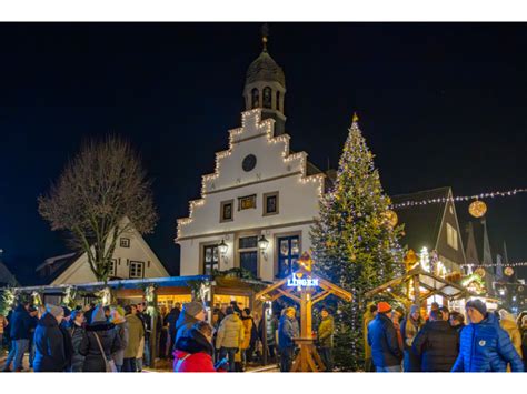 Sfeervol versierde vakantieparken tijdens de kerstperiode