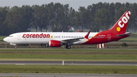 eerste Boeing 737 MAX 9 van Corendon Dutch Airlines op Schiphol