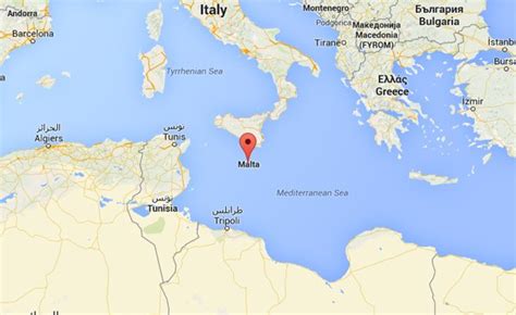 Kaart van Malta met de locatie van Malta International Airport en Gozo Heliport