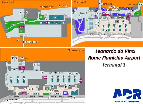 Interieur van Terminal 1 op Rome Fiumicino Airport met winkels en restaurants