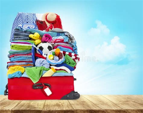 Illustratie van een handige, compact ingepakte koffer, met nadruk op het efficiënt benutten van de ruimte.