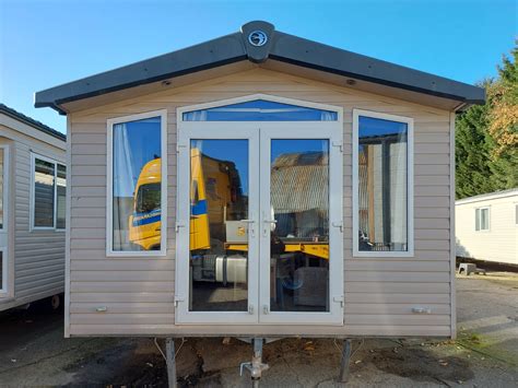 Gezinsvriendelijke stacaravan met ruime opzet en comfortabele slaapkamers