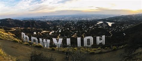 Hollywood Sign met uitzicht over Los Angeles