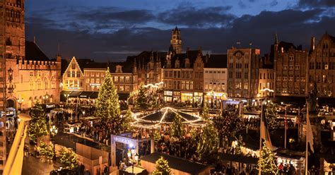 Overzichtskaart met de locaties van de kerstmarkten en de lichtbelevingswandeling in Brugge