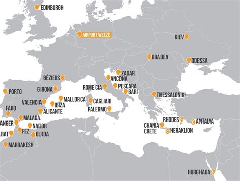 Kaart van Europa met gemarkeerde luchthaven Weeze en populaire Spaanse bestemmingen
