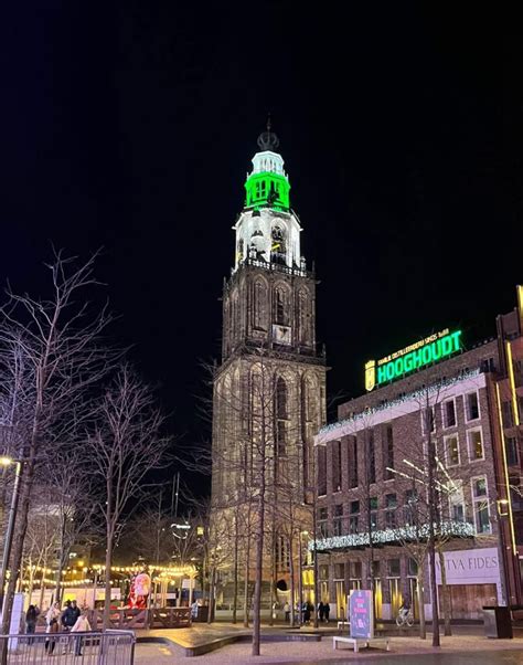 De Martinitoren en de Grote Markt in Groningen