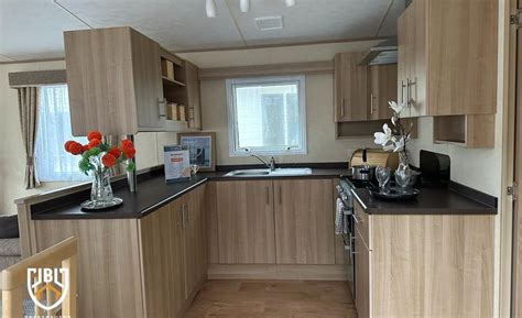 Moderne stacaravan met airconditioning en centrale verwarming