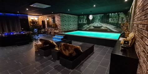 Wellnesscentrum met sauna en zwembad