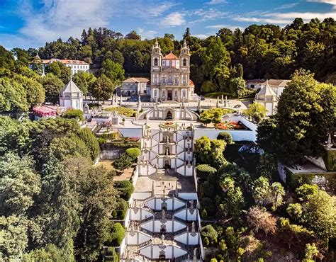 De trappen van Bom Jesus do Monte in Braga