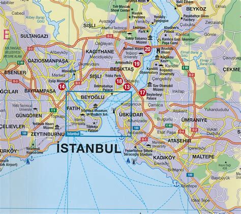Kaart van Istanbul met de ligging van Istanbul Airport en de belangrijkste transportroutes naar het stadscentrum