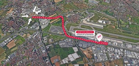 Infographic met de verschillende busmaatschappijen die van en naar Luchthaven Bergamo Orio al Serio rijden, met hun routes en geschatte reistijden