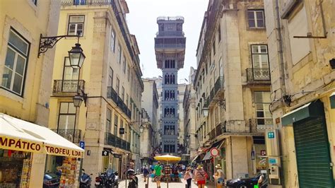 panoramisch uitzicht over Lissabon met de Taag