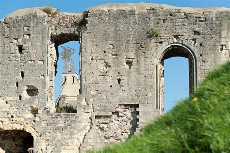 Oude kasteelruïnes in de buurt van Limassol