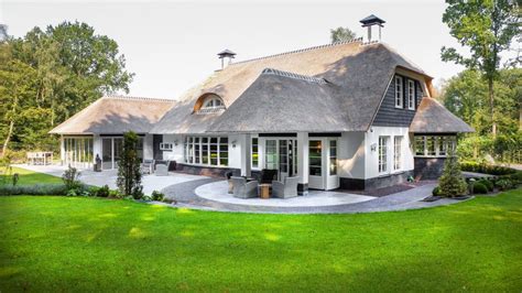 Luxe landhuis in de bossen met diverse faciliteiten